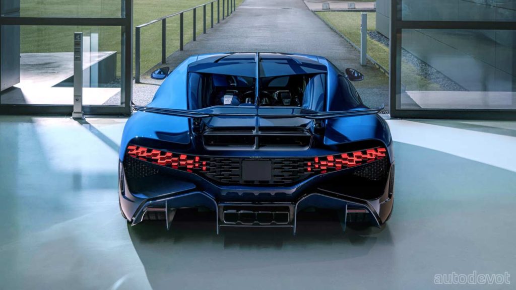 Bugatti-Divo-final-model_rear