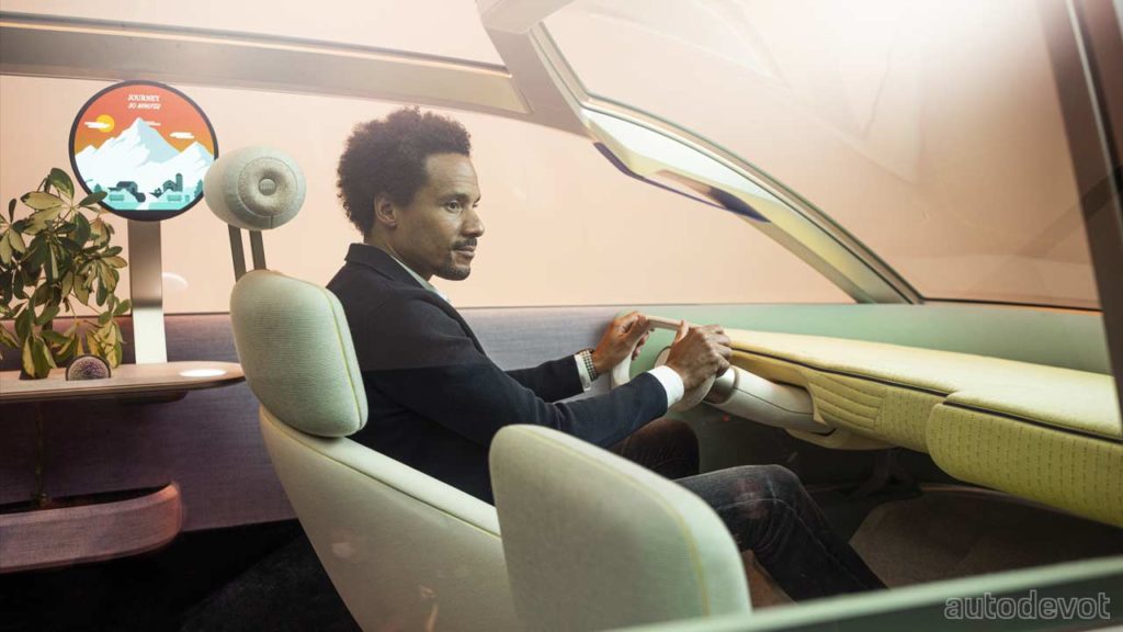 MINI-Vision-Urbanaut-prototype_interior_with_Oliver-Heilmer