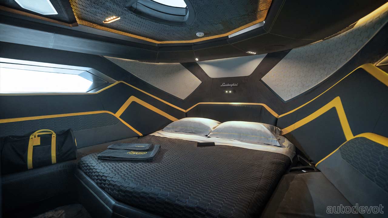 Tecnomar-for-Lamborghini-63-first-yacht_interior