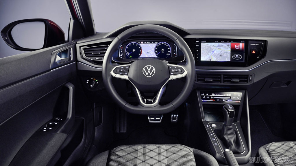 Volkswagen-Taigo-R-Line_interior