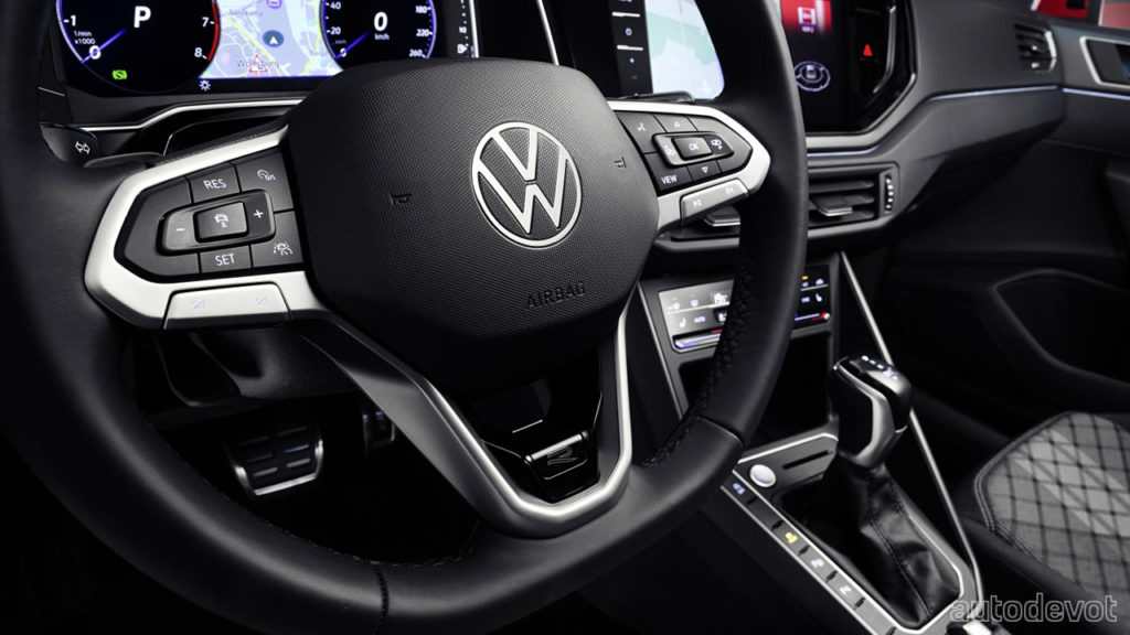 Volkswagen-Taigo-R-Line_interior_steering_wheel