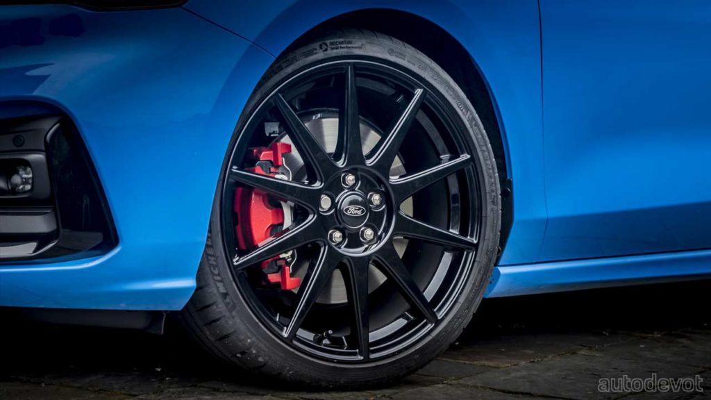 2022-Ford-Focus-ST-Edition_wheels