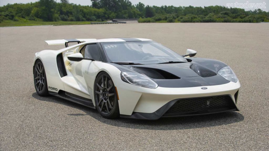 2022-Ford-GT-64-Heritage-Edition_2