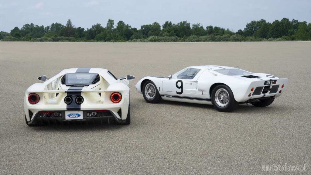 2022-Ford-GT-64-Heritage-Edition_5