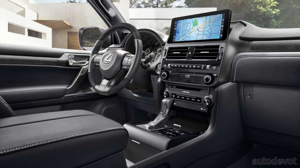 2022-Lexus-GX-Black-Line_interior