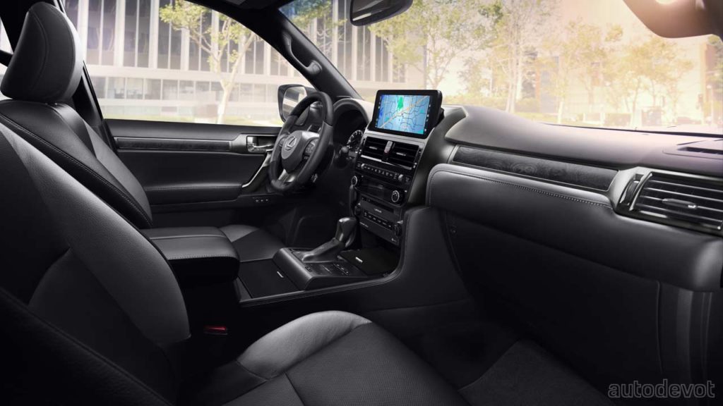 2022-Lexus-GX-Black-Line_interior_front_seats