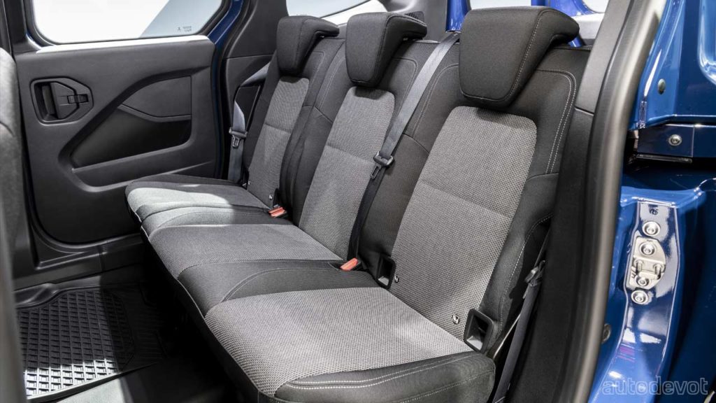 2022-Mercedes-Benz-Citan_interior_rear_seats