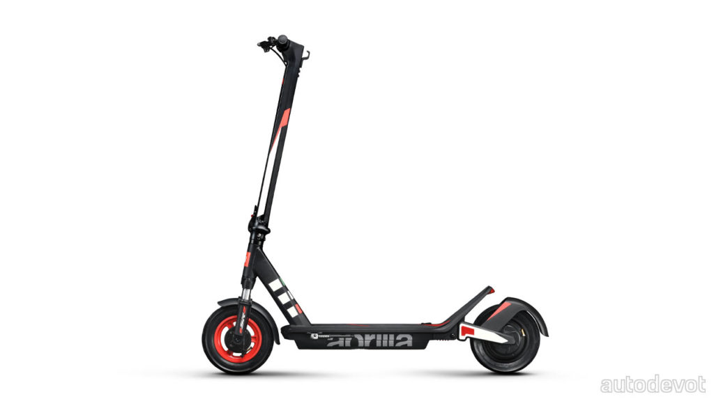 Aprilia-eSR2-electric-scooter_2
