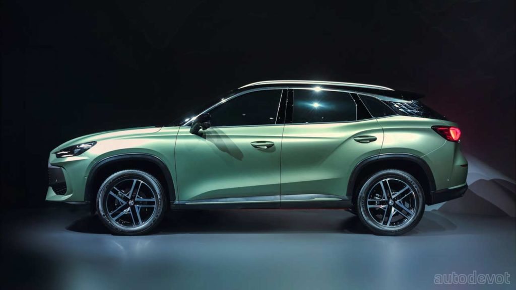 MG-ONE-Fashionable_side