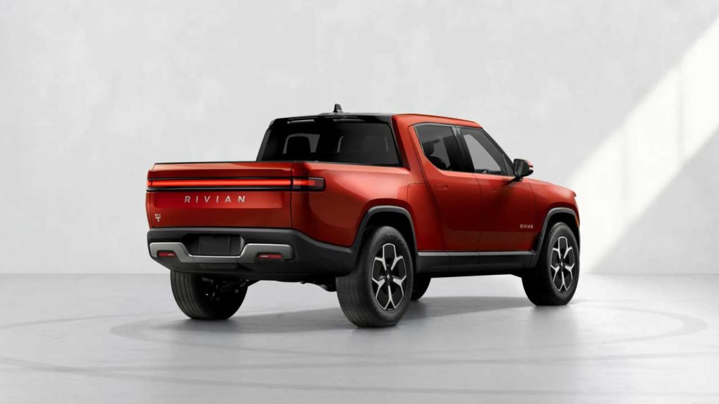 Rivian-R1T-Adventure-Package-in-Red-Canyon_2