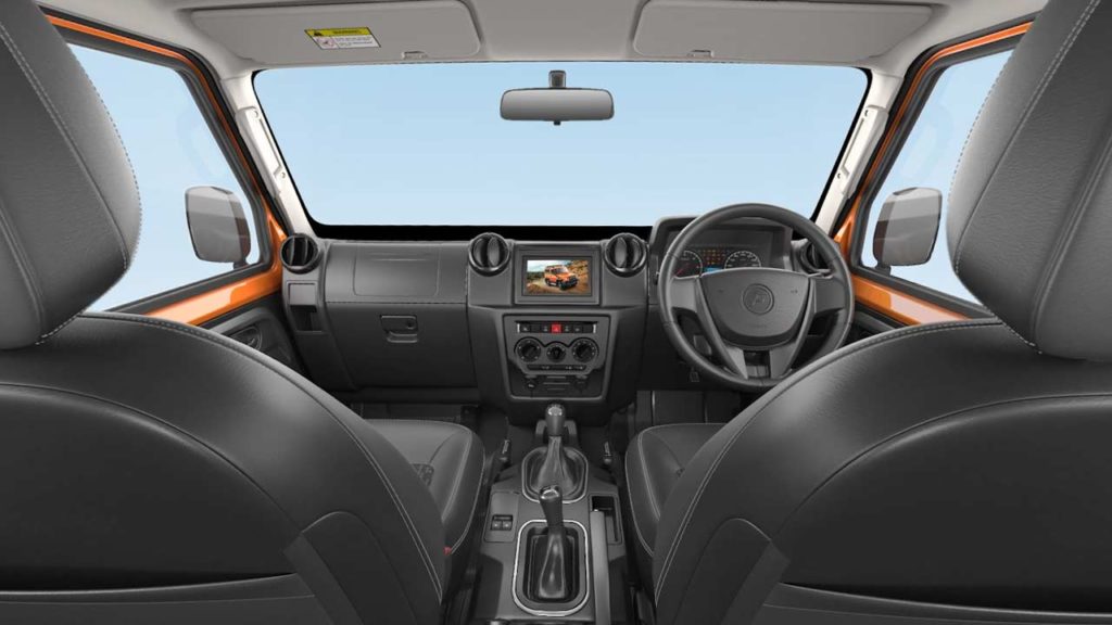 2021-Force-Gurkha_interior