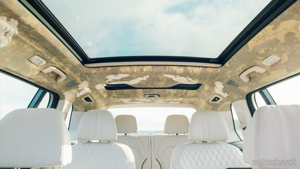 BMW-X7-Nishijin-Edition_interior_roof