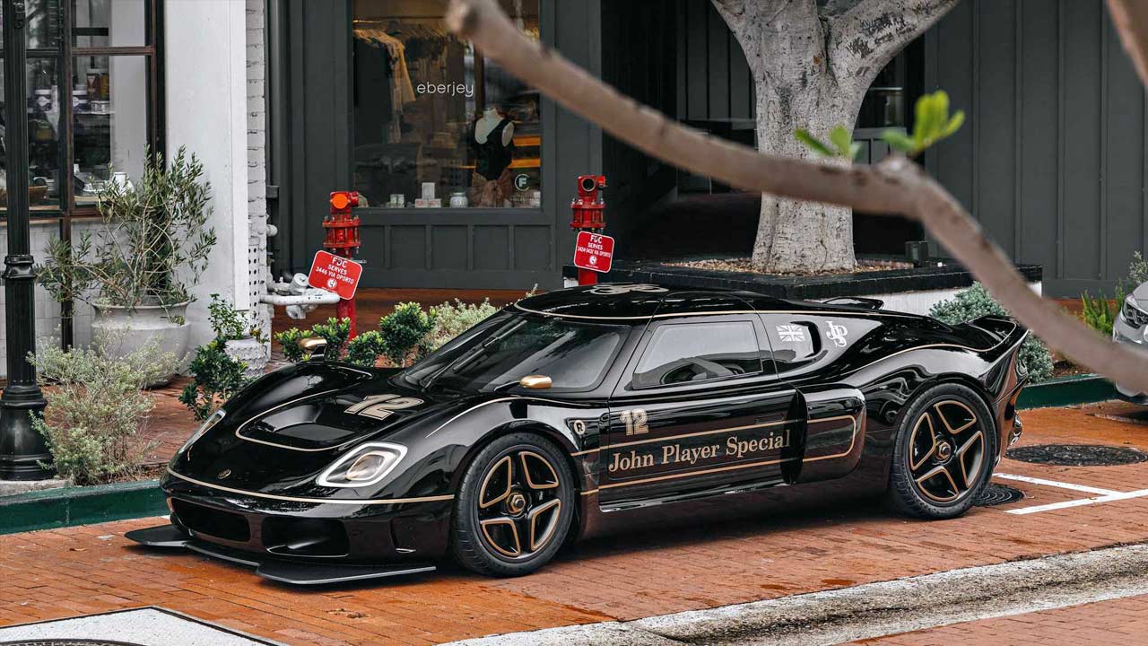 Radford-Type-62-2-John-Player-Special