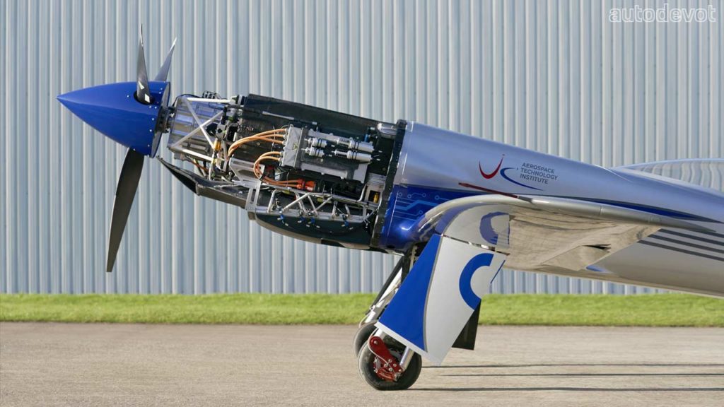 Rolls-Royce-Spirit-of-Innovation-electric-aircraft_engine_2