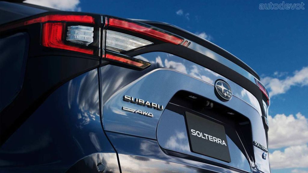 Subaru-Solterra-teaser_taillights