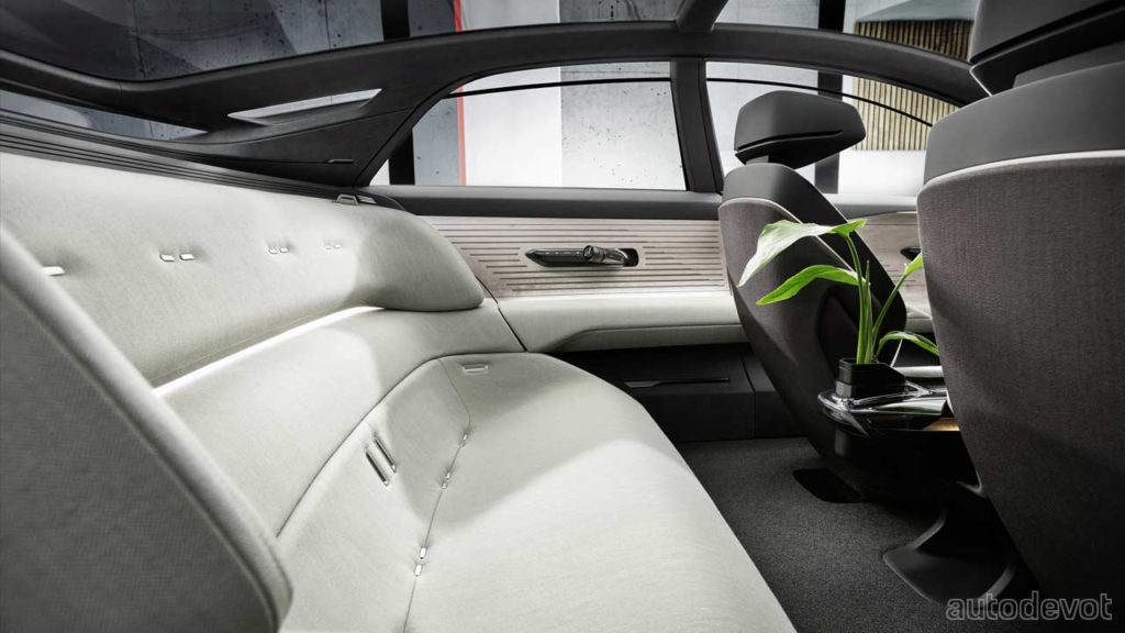 audi-grandsphere-concept_interior_rear_seats