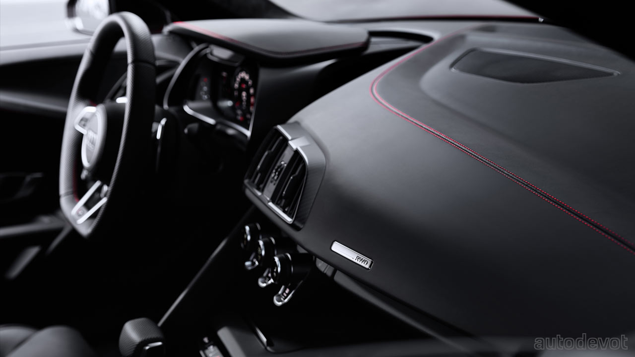 2022-Audi-R8-Coupé-V10-performance-RWD-interior