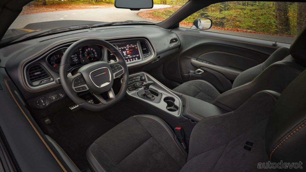 2022-Dodge-Challenger-interior-Orange-appearance-package