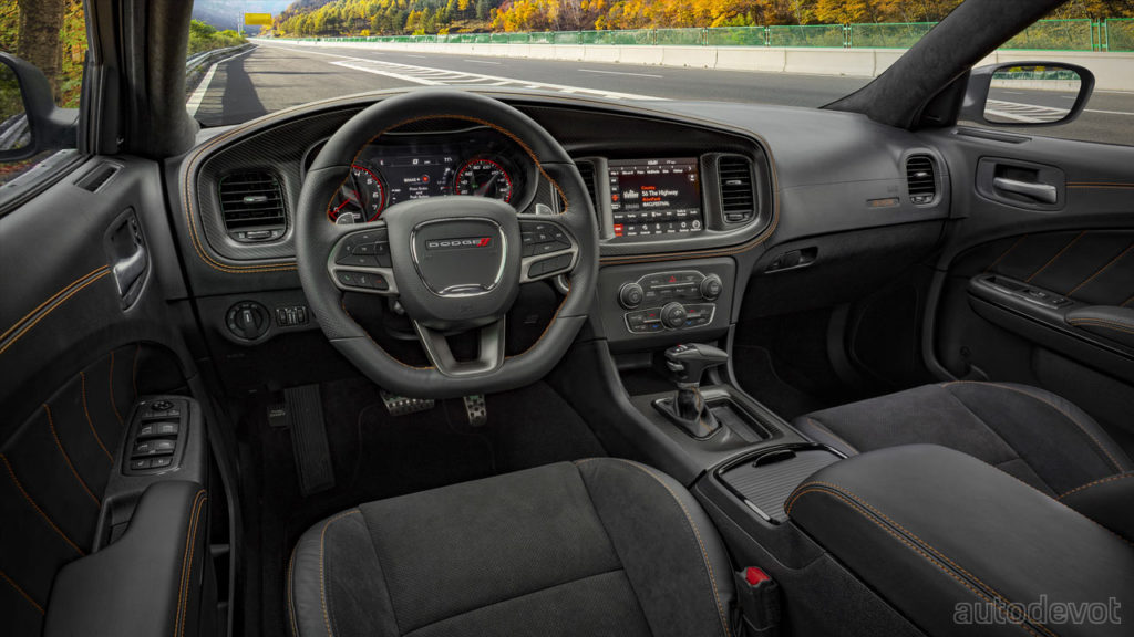 2022-Dodge-Charger-interior-Orange-appearance-package