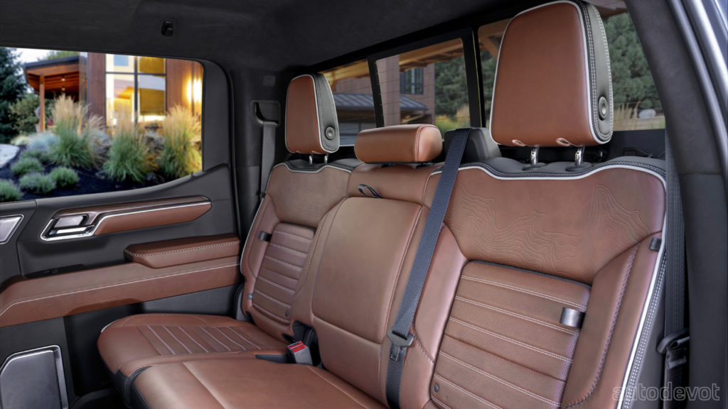 2022-GMC-Sierra-Denali-Ultimate-interior-rear-seats