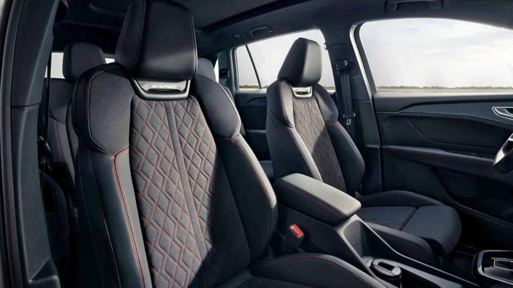 2022-Audi-Q5-e-tron-electric-SUV_interior_front_seats