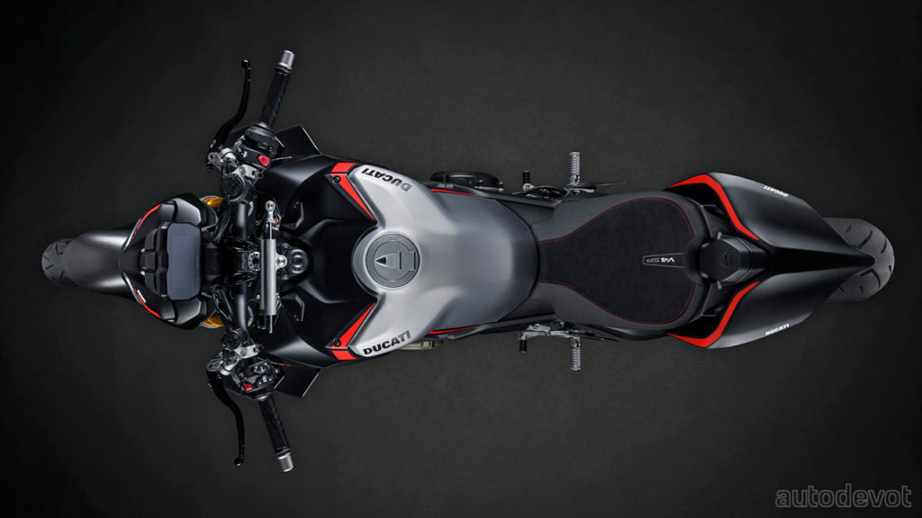 2022-Ducati-Streetfighter-V4-SP_top
