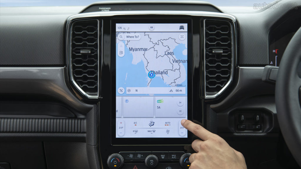 2022-Ford-Ranger-Sport_interior_touchscreen