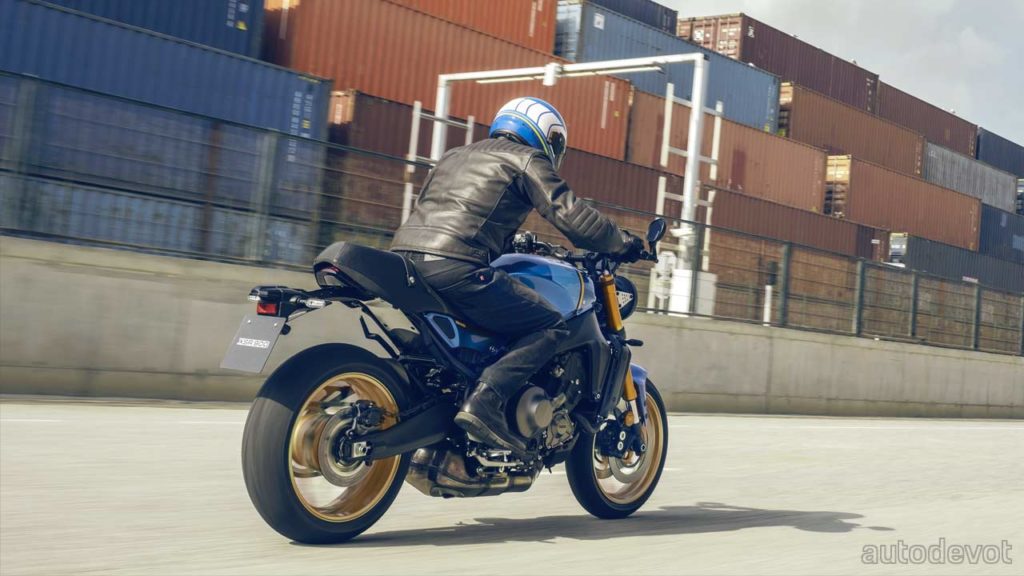 2022-Yamaha-XSR900_4