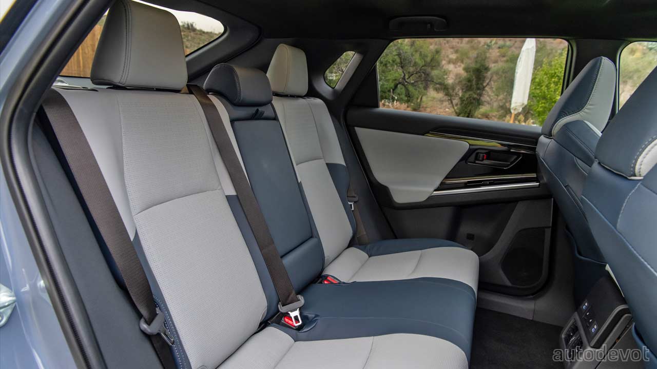 Subaru-Solterra_interior_rear_seats