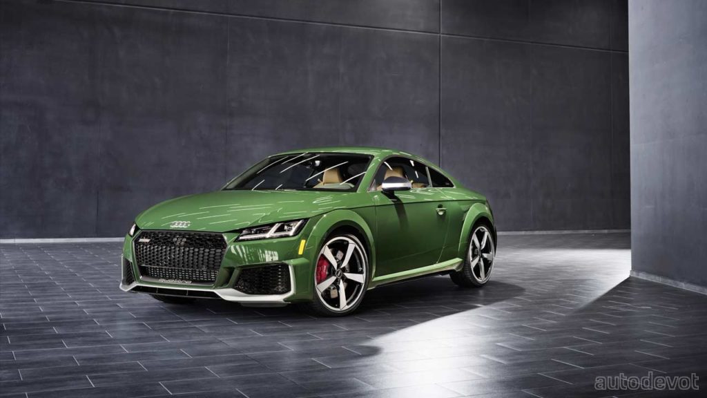 2022-Audi-TT-RS-Heritage-Edition_2