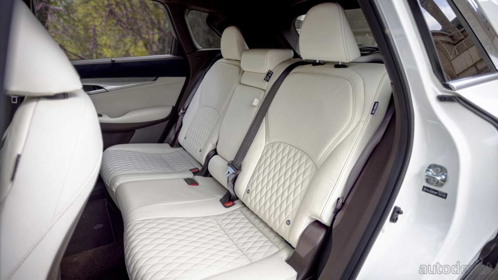 2022-Infiniti-QX50_interior_rear_seats