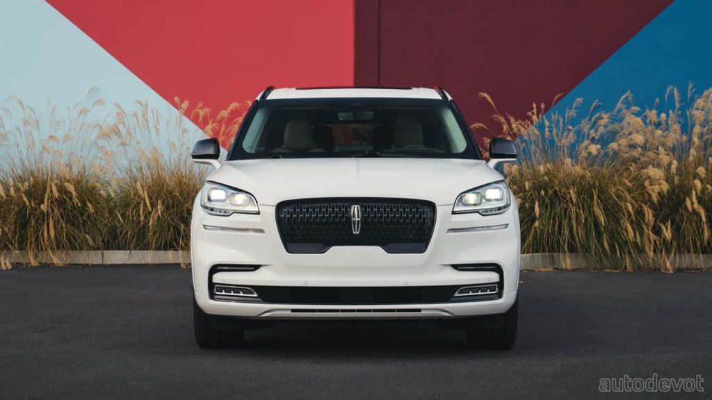 2022-Lincoln-Aviator-with-new-Jet-Package_front