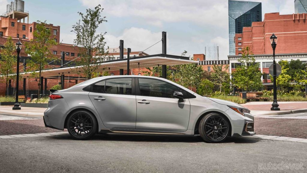 2022-Toyota-Corolla-Sedan-Apex-Edition_2