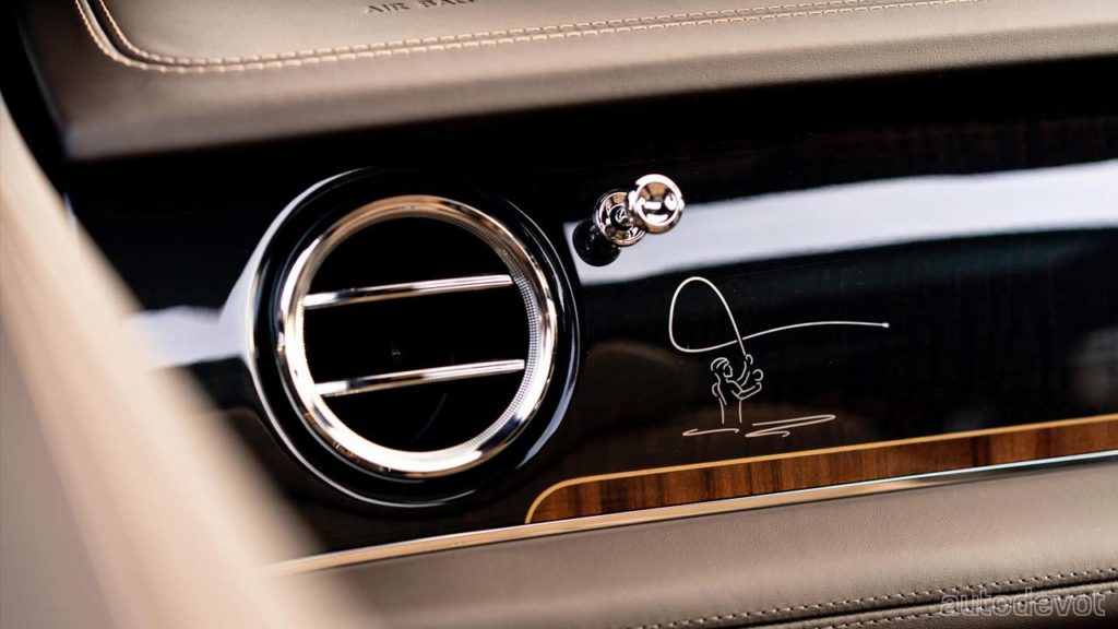 Bentley-Bentayga-Mulliner-Collection_interior_dashboard