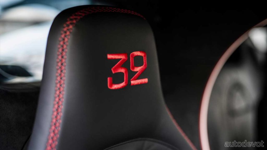 Bugatti-Chiron-Pur-Sport-Bugatti-Sur-Mesure_interior_seats