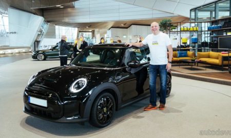 10000th-Mini-Electric-delivery-Germany