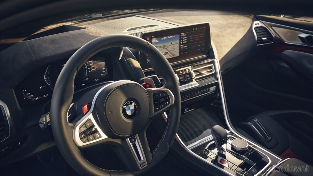 2022-BMW-M8-Competition-Grand-Coupé_interior