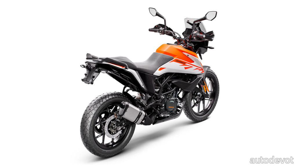 2022-KTM-250-Adventure_2