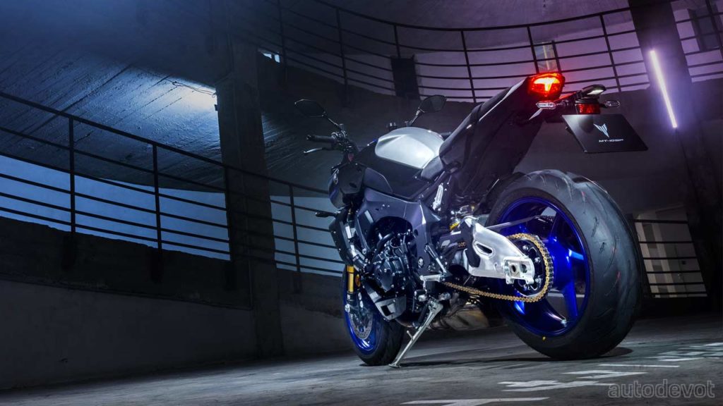 2022-Yamaha-MT-10-SP_4