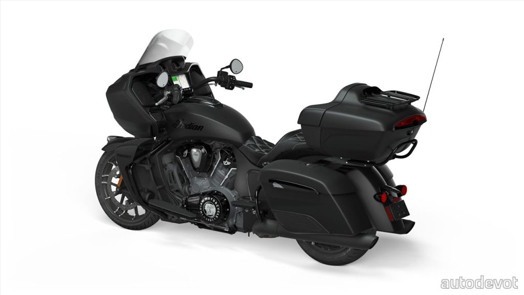 2022-Indian-Pursuit-Dark-Horse_2