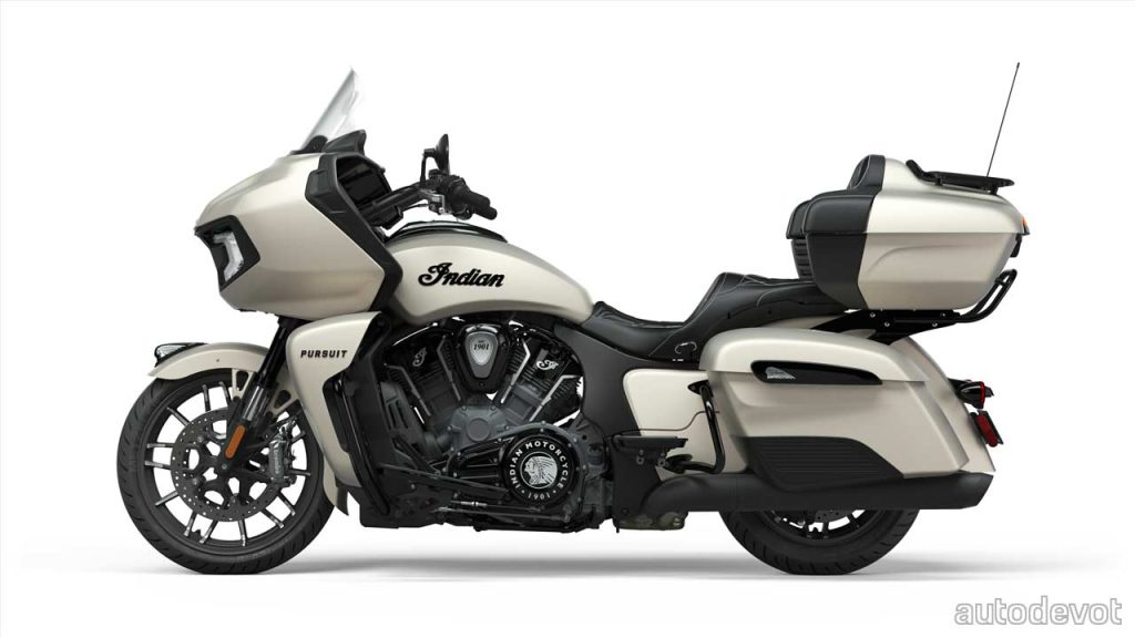 2022-Indian-Pursuit-Dark-Horse_side