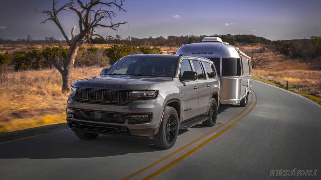 2023-Jeep-Wagoneer-L-Carbide_2
