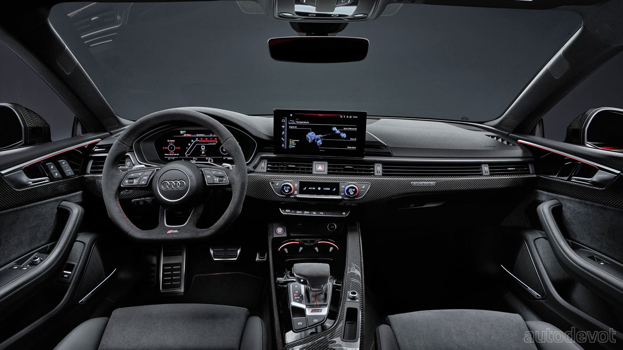 Audi-RS-5-Coupé-with-competition-plus-package_interior
