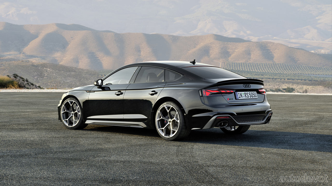 Audi-RS-5-Sportback-with-competition-plus-package_2