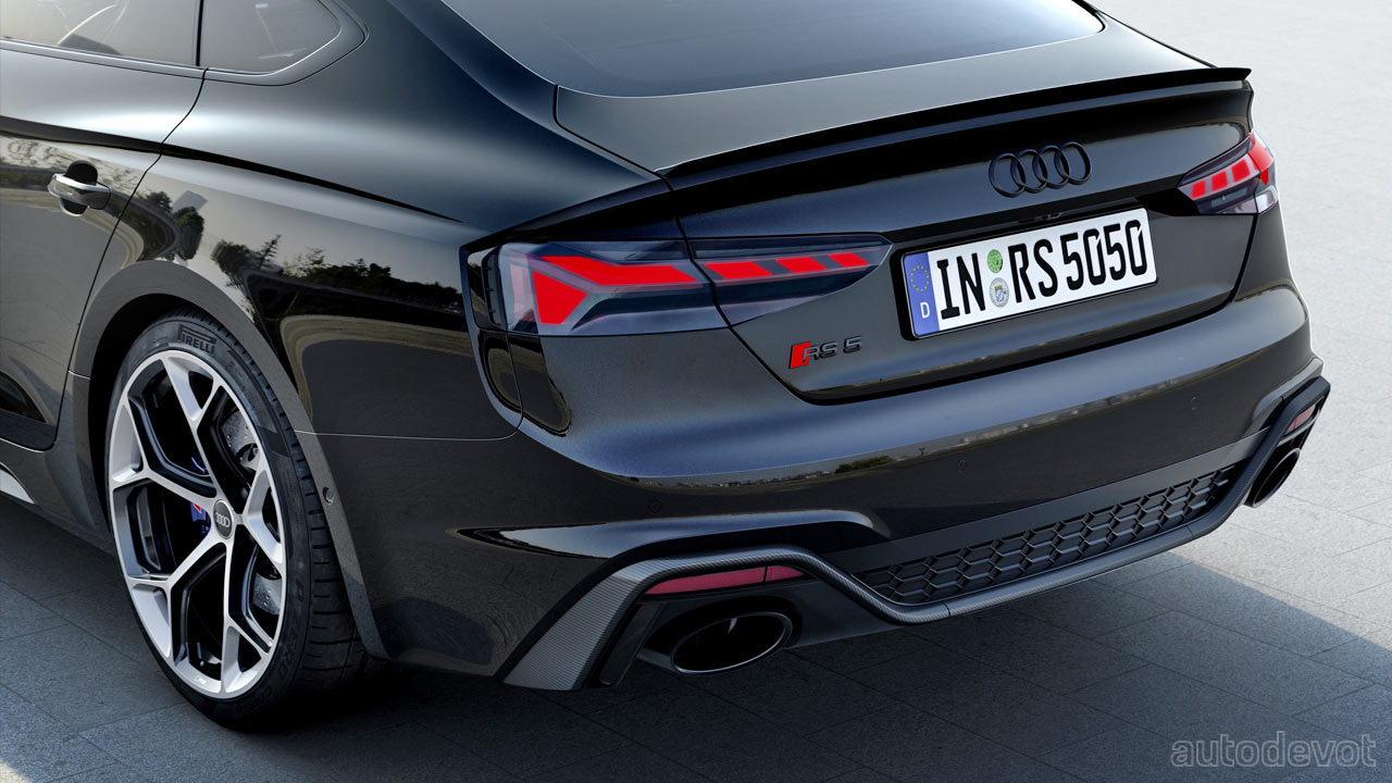 Audi-RS-5-Sportback-with-competition-plus-package_rear_diffuser
