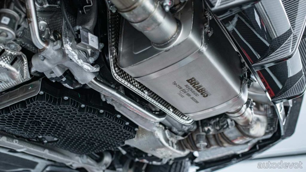 Brabus-820-Porsche-911-Turbo-S-Cabriolet_exhaust