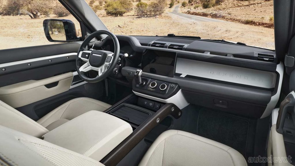 Land-Rover-Defender-130-interior