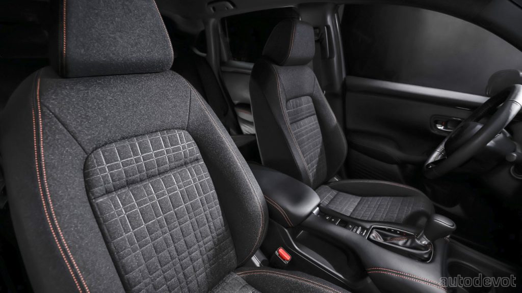 2023-Honda-HR-V-Sport-interior_seats