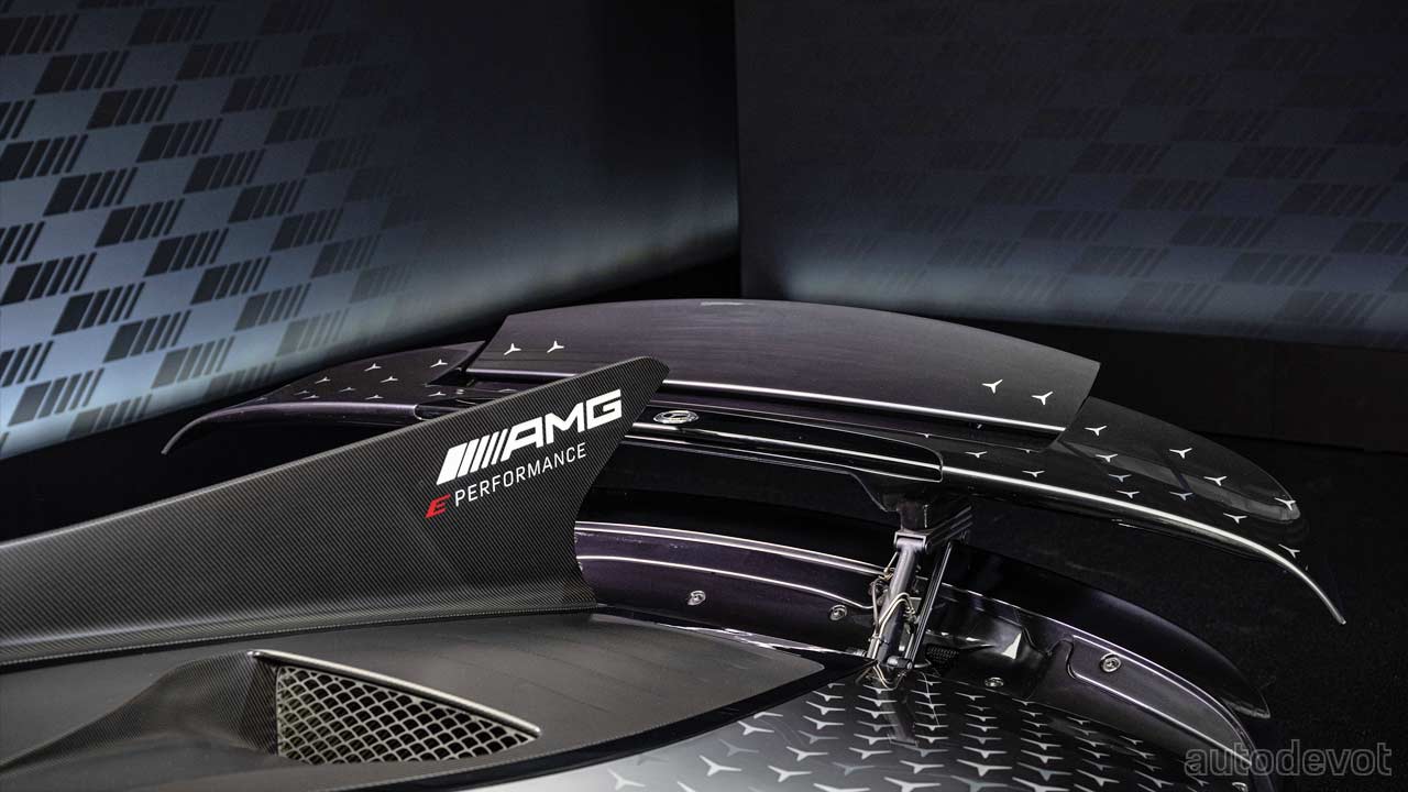 Mercedes-AMG-ONE-production-version_rear_wing