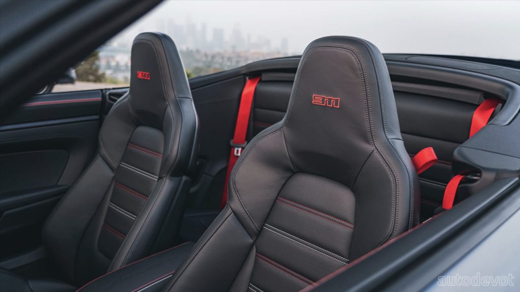 Porsche-911-Carrera-GTS-Cabriolet-America-edition_interior_seats